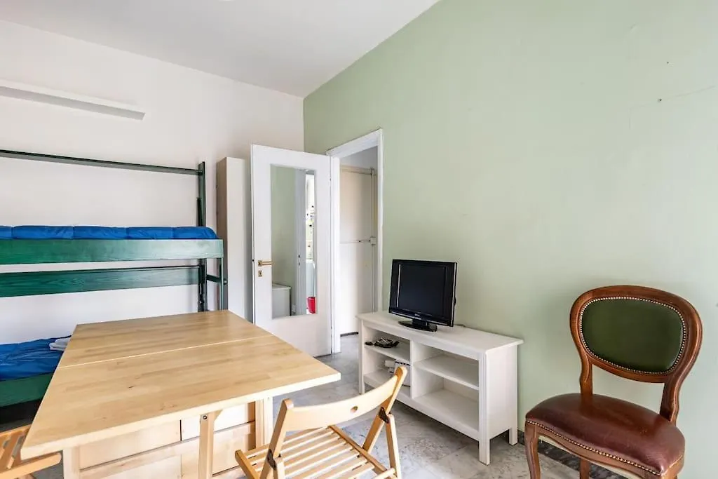 Apartment 5 Minuti Dai Navigli - Wifi Gratis - Monolocale Ben Servito Milan