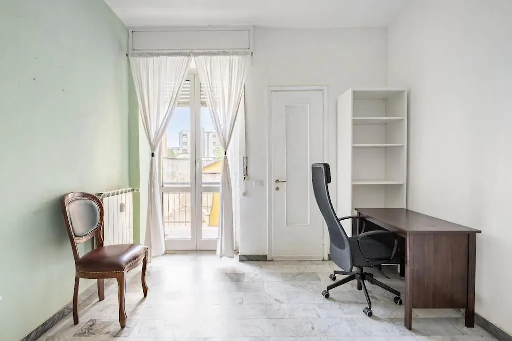 5 Minuti Dai Navigli - Wifi Gratis - Monolocale Ben Servito Milan 0*,
