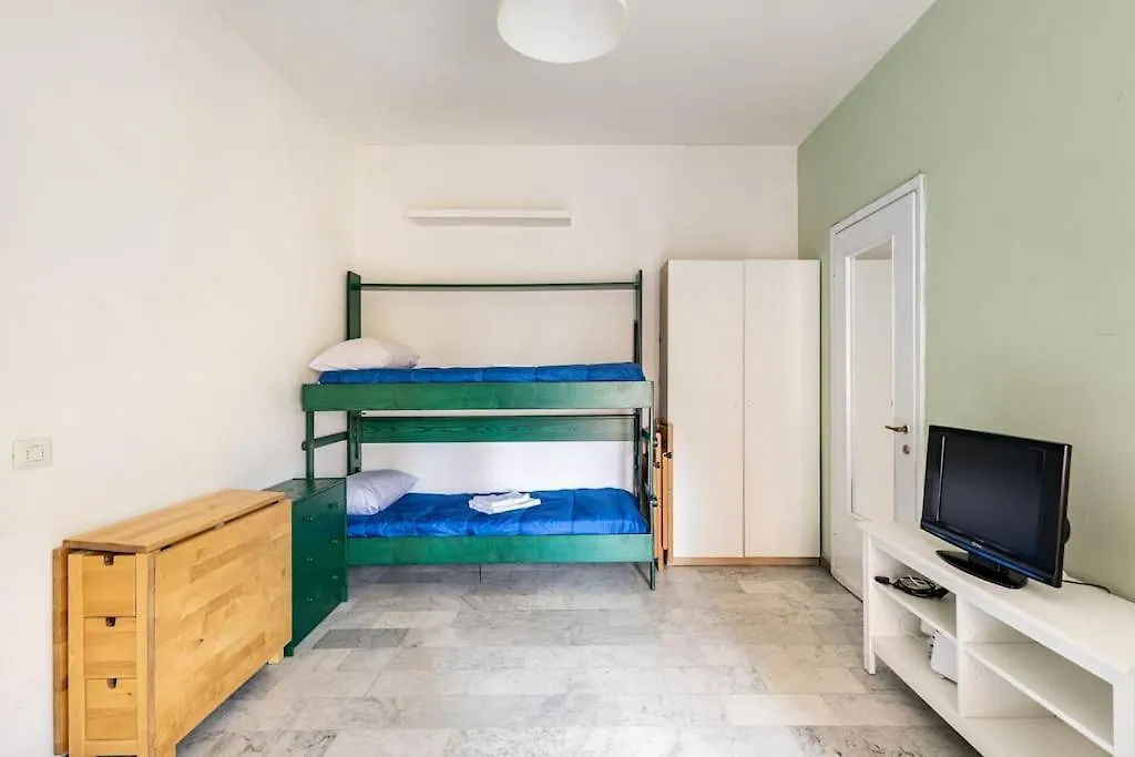 5 Minuti Dai Navigli - Wifi Gratis - Monolocale Ben Servito Milan Italy