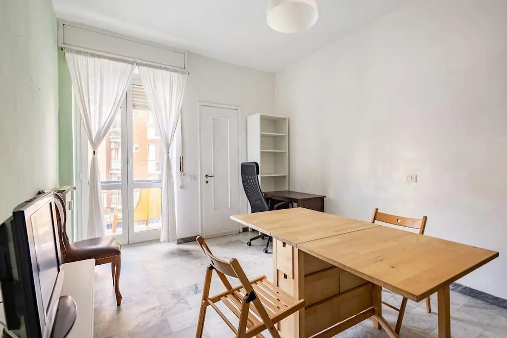5 Minuti Dai Navigli - Wifi Gratis - Monolocale Ben Servito Milan
